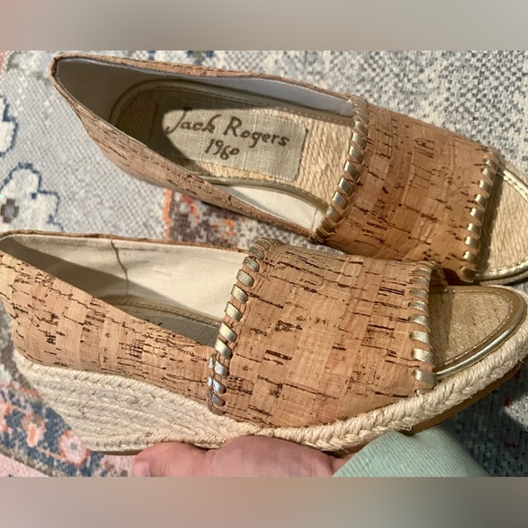 Size 6 Jack Rogers Wedges EUC - Picture 3 of 3
